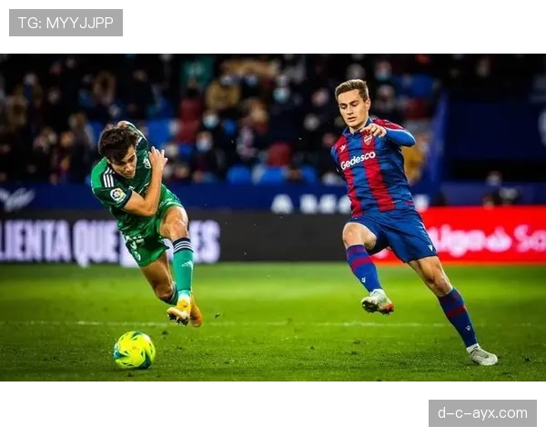 西甲中游集团混战升级，多队发力竞逐更高排名