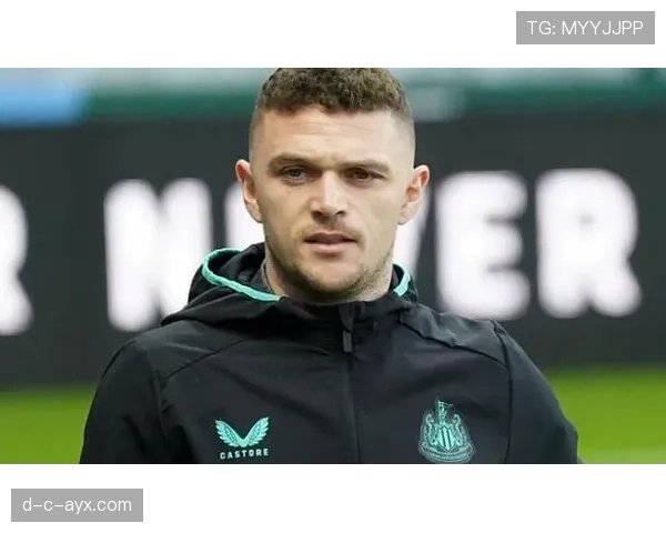 基兰·特里皮尔:替补到主力右后卫的跃迁解析 基兰·特里皮尔:替补到主力右后卫的跃迁解析